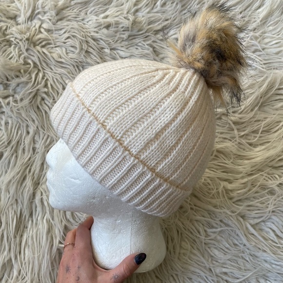 J. Crew Ivory Wool Blend Ribbed Faux Fur Pom-Pom Beanie Hat BM779 NWT One Size main image 5
